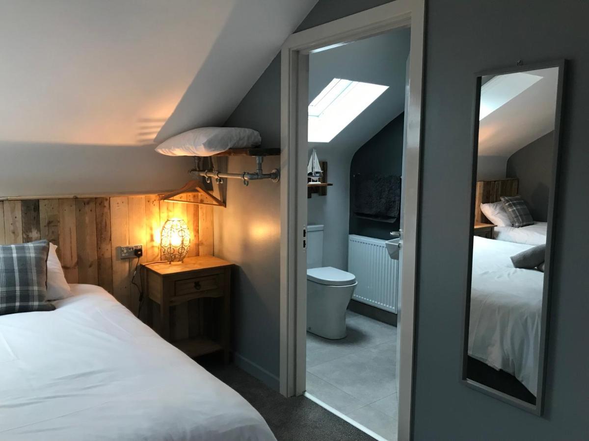 Rostrevor Mountain Lodge - Glamping Pods - Revive Sauna & Hot Tubs Exterior photo
